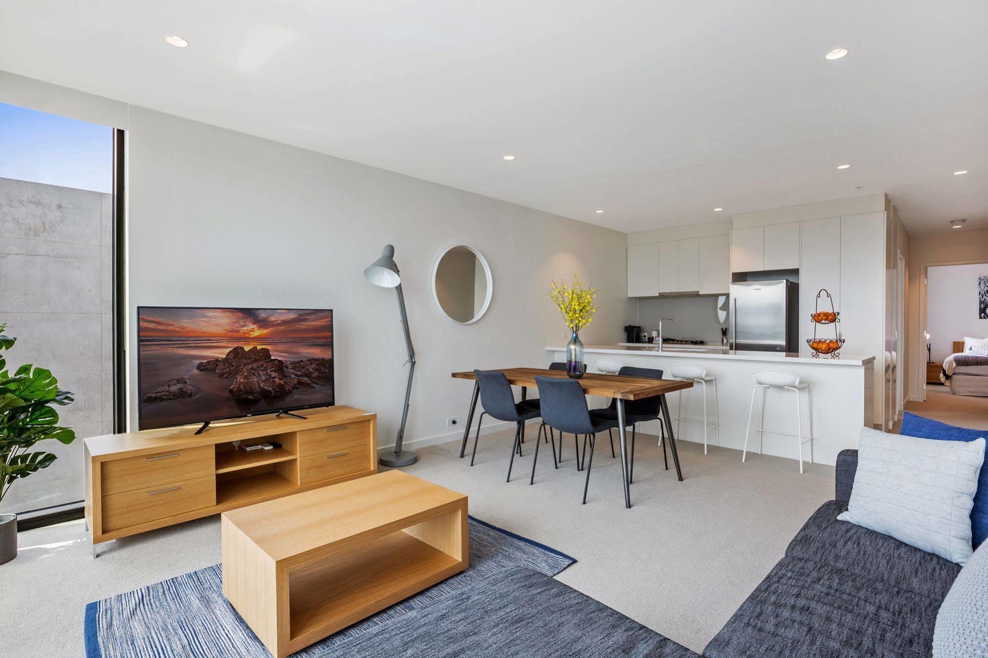 Serviced Apartments Melbourne - Platinum Мельбурн Экстерьер фото